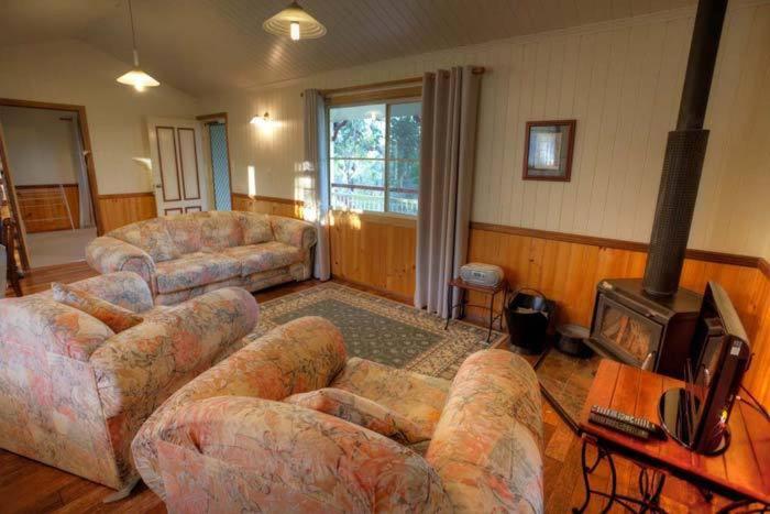 Accommodation Creek Cottages & Sundown View Suites photo 4