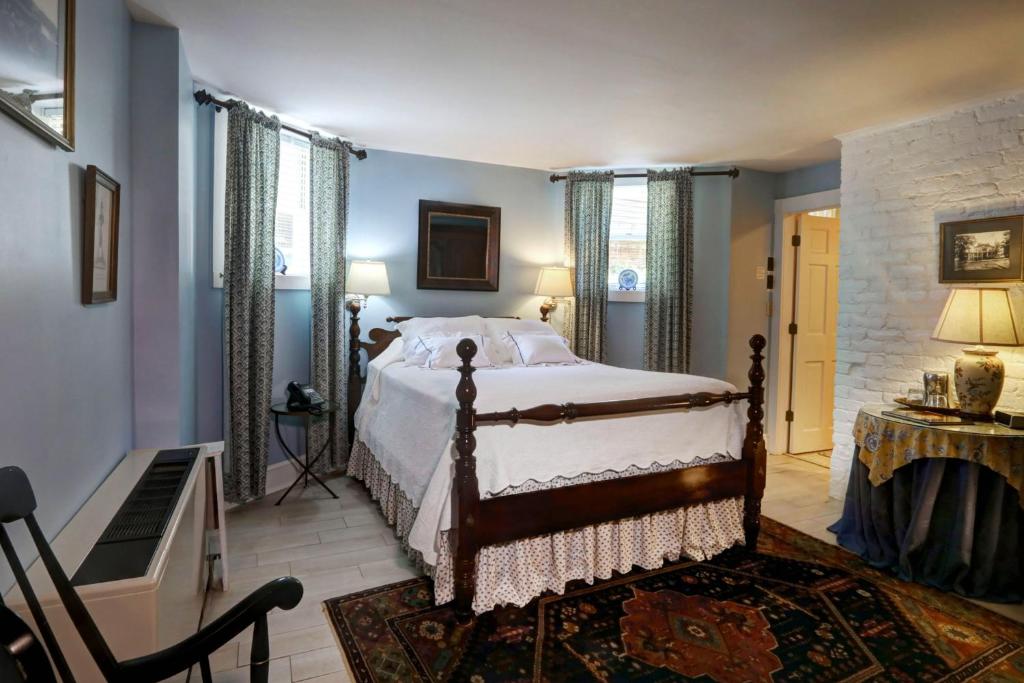 200 South Street Inn photo 4