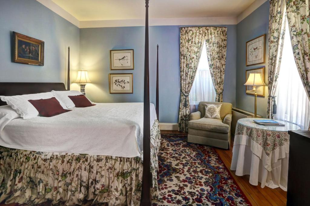 200 South Street Inn photo 3