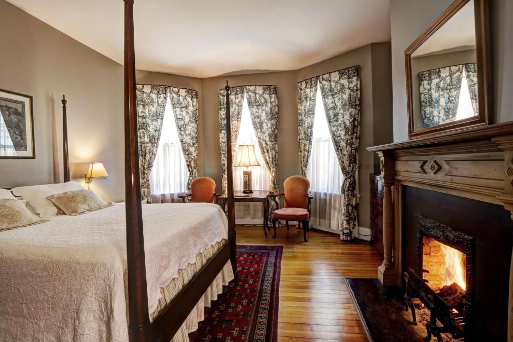 200 South Street Inn photo 2