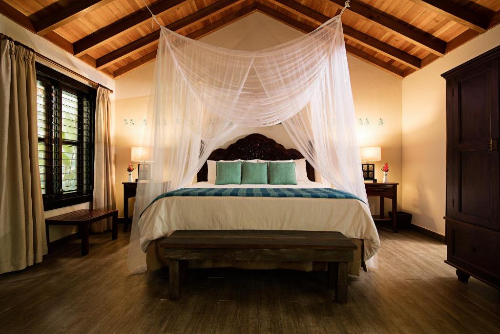 Hotel Jungle Lodge Tikal photo 2