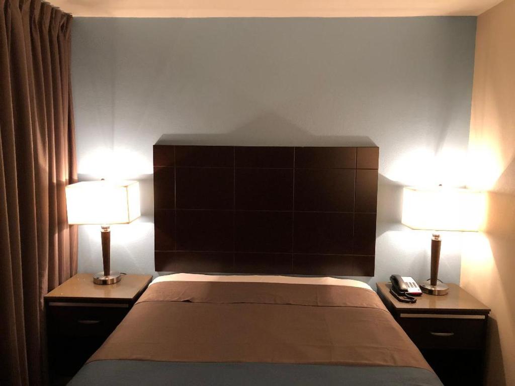 Inn Of Long Beach photo 2