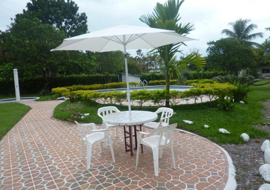 Finca Campestre con Piscina en Villavicencio photo 3