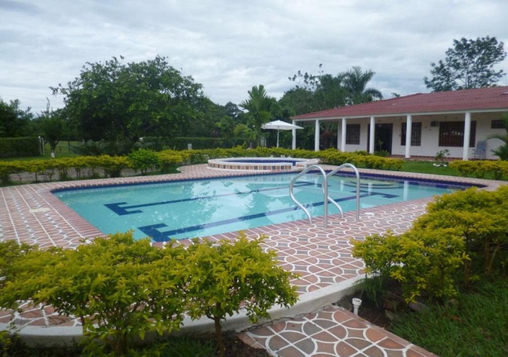 Finca Campestre con Piscina en Villavicencio photo 2