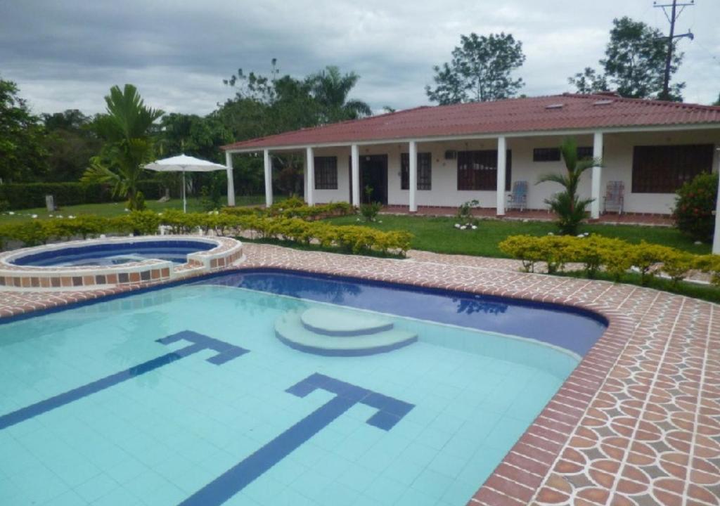 Finca Campestre con Piscina en Villavicencio photo 4