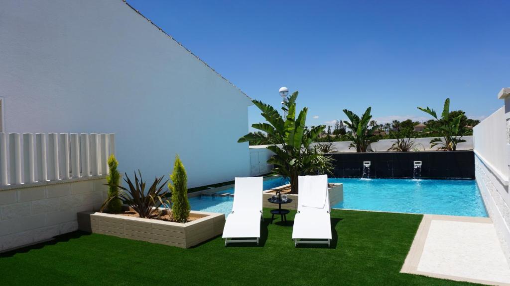 Apartamentos La Laguna II Luxury Apartments photo 3