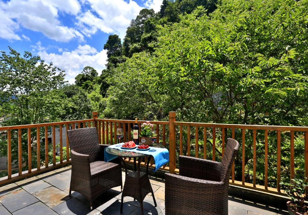 Zhangjiajie One city one inn