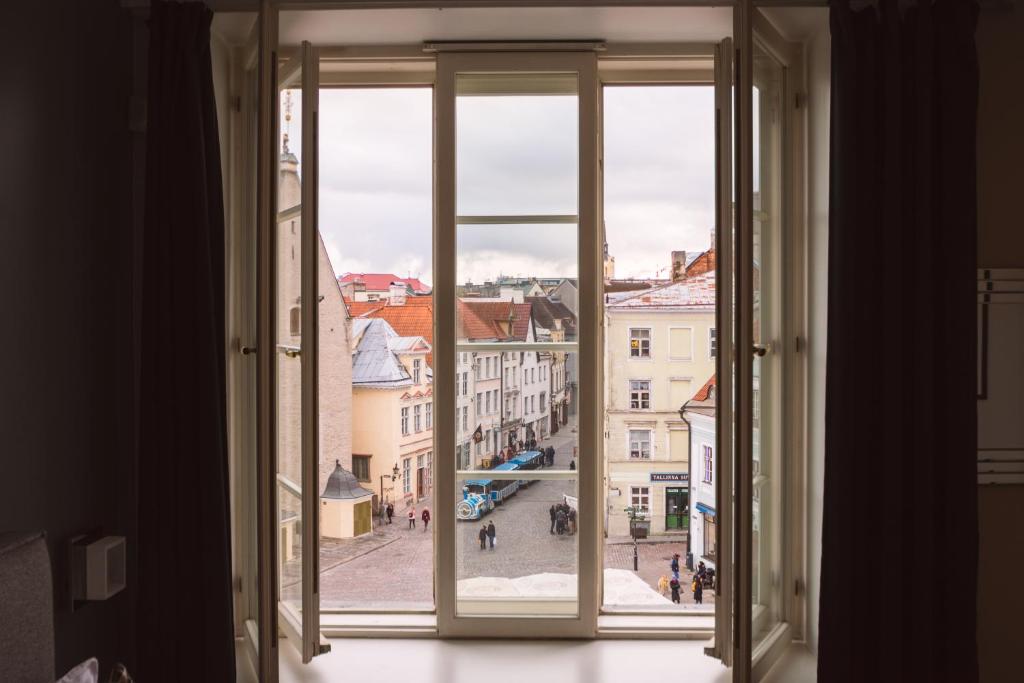 Апартаменты (Апартаменты с 2 спальнями и сауной - Raekoja Plats, 8), Tallinn City Apartments - Old Town