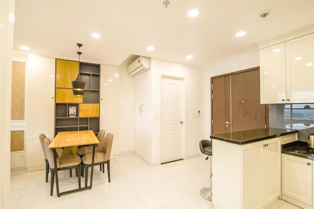 Sunrise City - 3 Bed Room - Full Furniture - City View