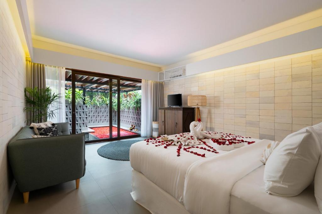 Сьюит (Представительский люкс с небольшим бассейном), The Kemilau Hotel & Villa Canggu