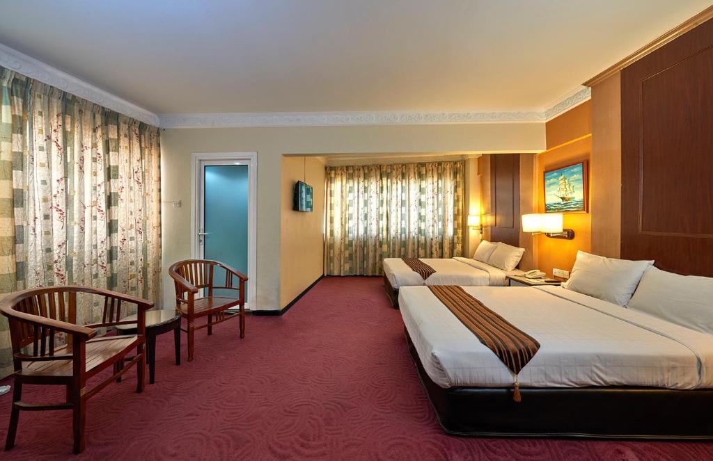 Семейный (Семейный номер), Palace Hotel