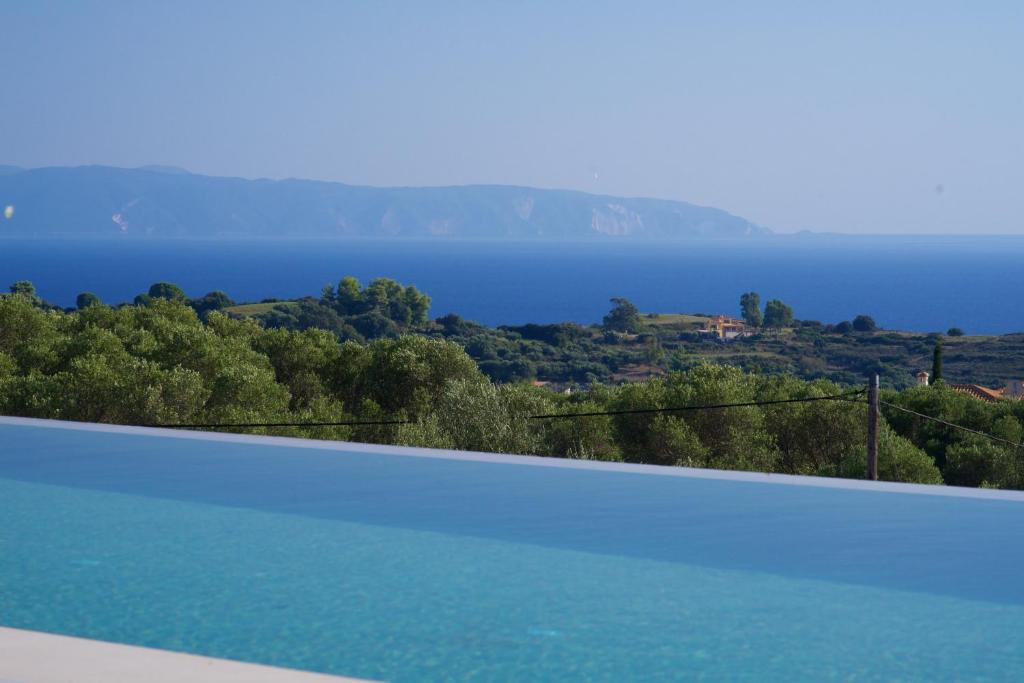 Exclusive Sea View Villa Madelaine photo 3