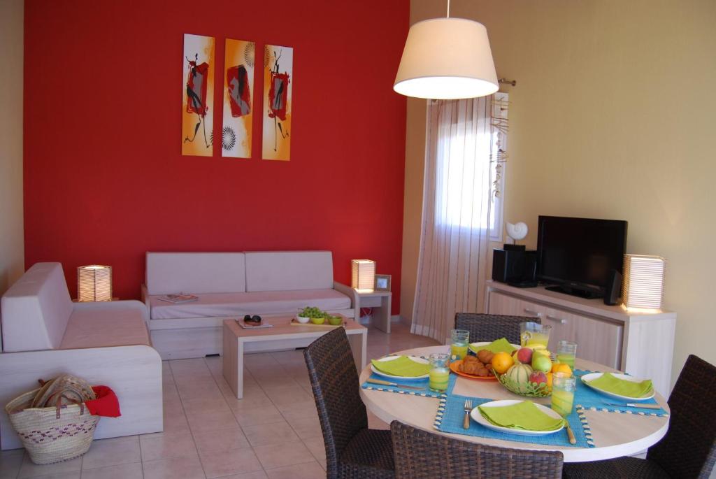 Lagrange Grand Bleu Vacances – Résidence Le Mas de Torreilles photo 2