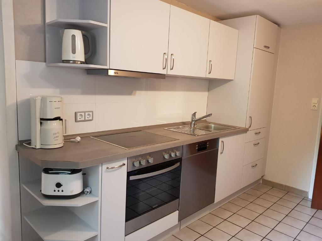 2 Zi-Appartment mit Gartennutzung photo 3