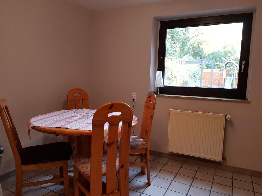 2 Zi-Appartment mit Gartennutzung photo 2