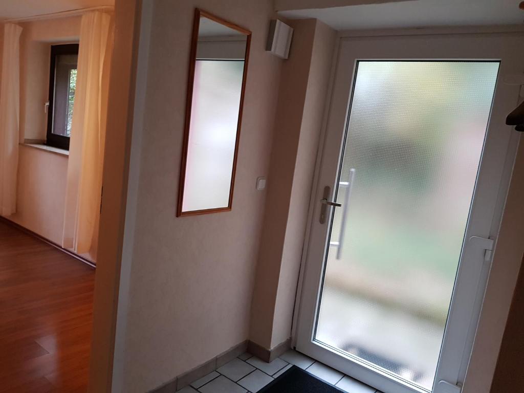 2 Zi-Appartment mit Gartennutzung photo 1