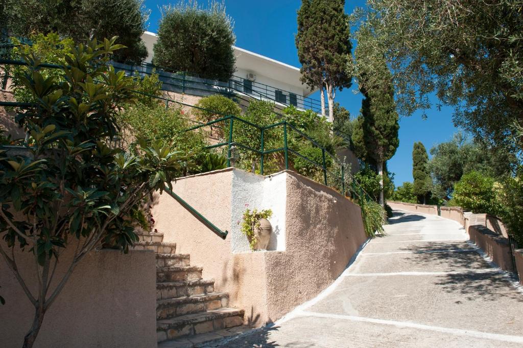 Thalia's House photo 3
