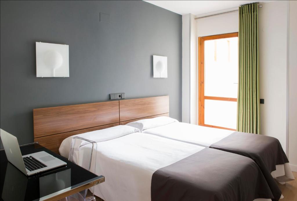 Hospedium Hostal Un Punto Chic photo 2