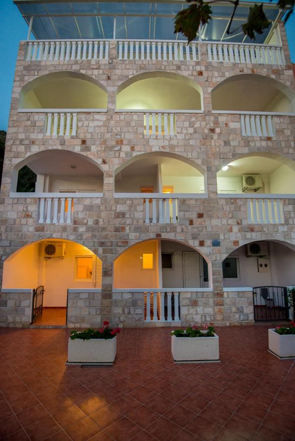 Vila Vukotić photo 2