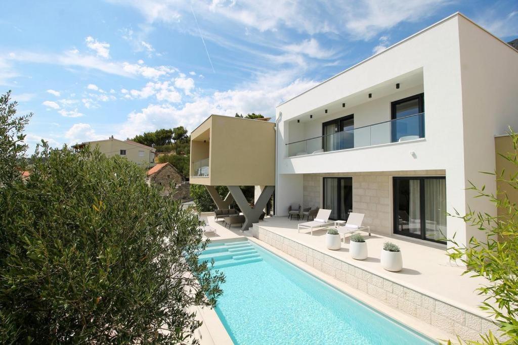Villa Olive Grove photo 1