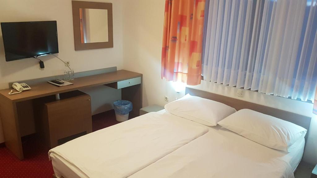 Bed & Breakfast Zeleni Kut photo 3