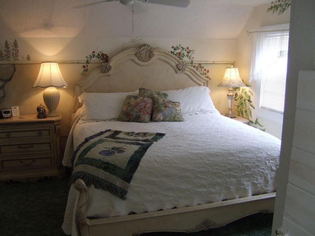 Black Forest Bed & Breakfast photo 4