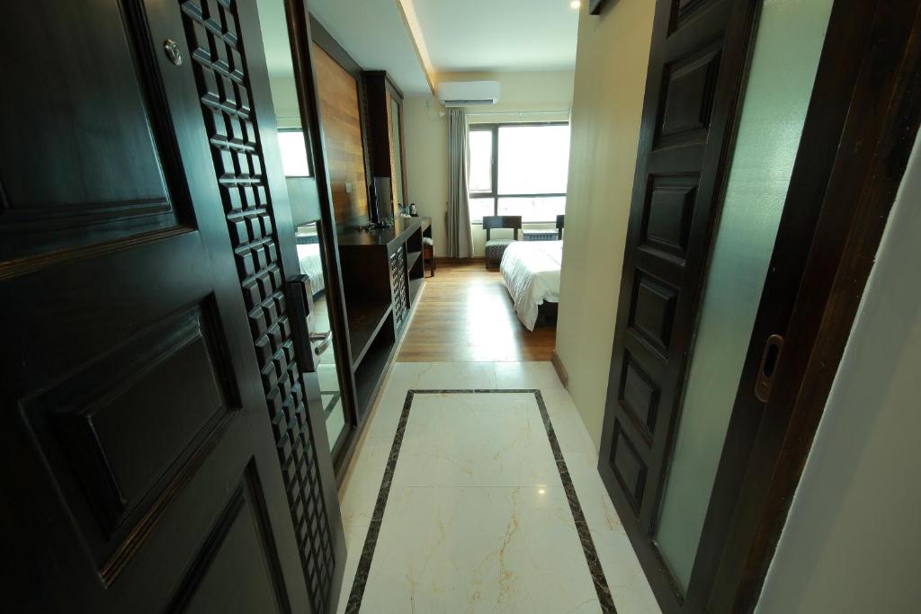 The Home Hotel photo 3