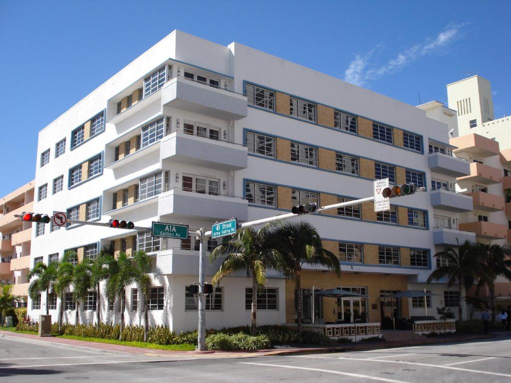 Westover Arms Hotel image