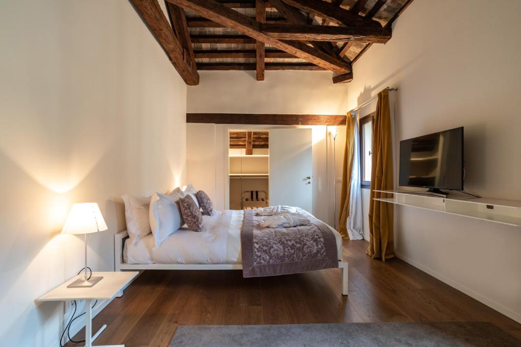 Palazzo Vendramin Costa photo 1