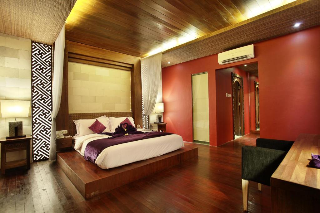 Двухместный (Номер с кроватью размера «queen-size» и видом на бассейн), Grand Mega Resort & Spa Bali
