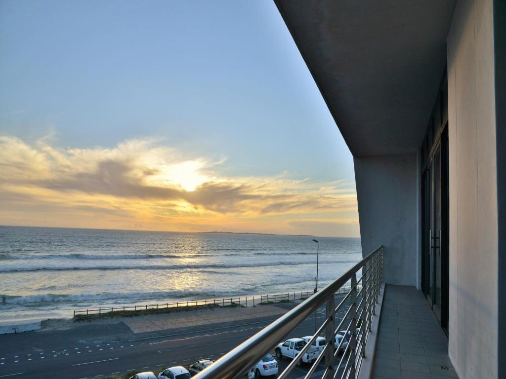 Blaauwberg Beach Hotel photo 2