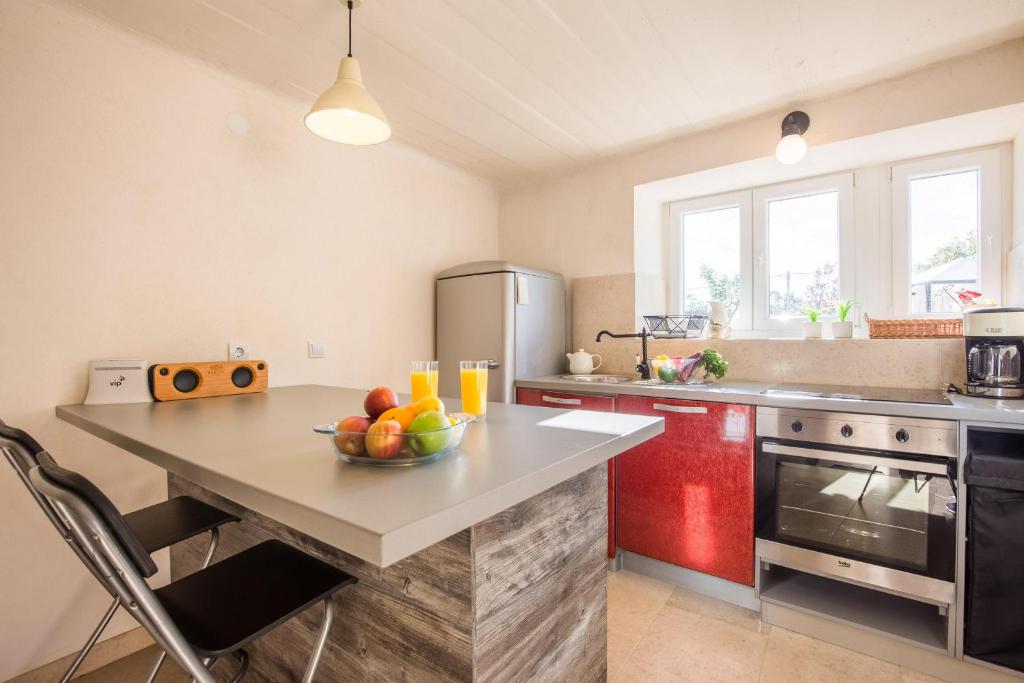 House Misto photo 3
