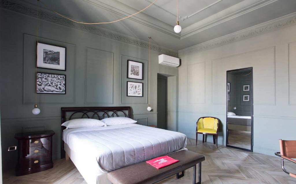 Stylish apartment in the center of Naples by Wonderful Italy photo 4