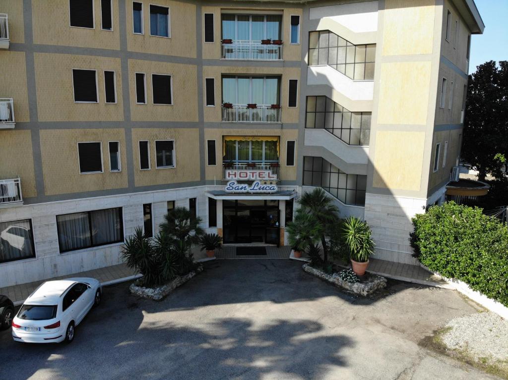 Hotel San Luca photo 2