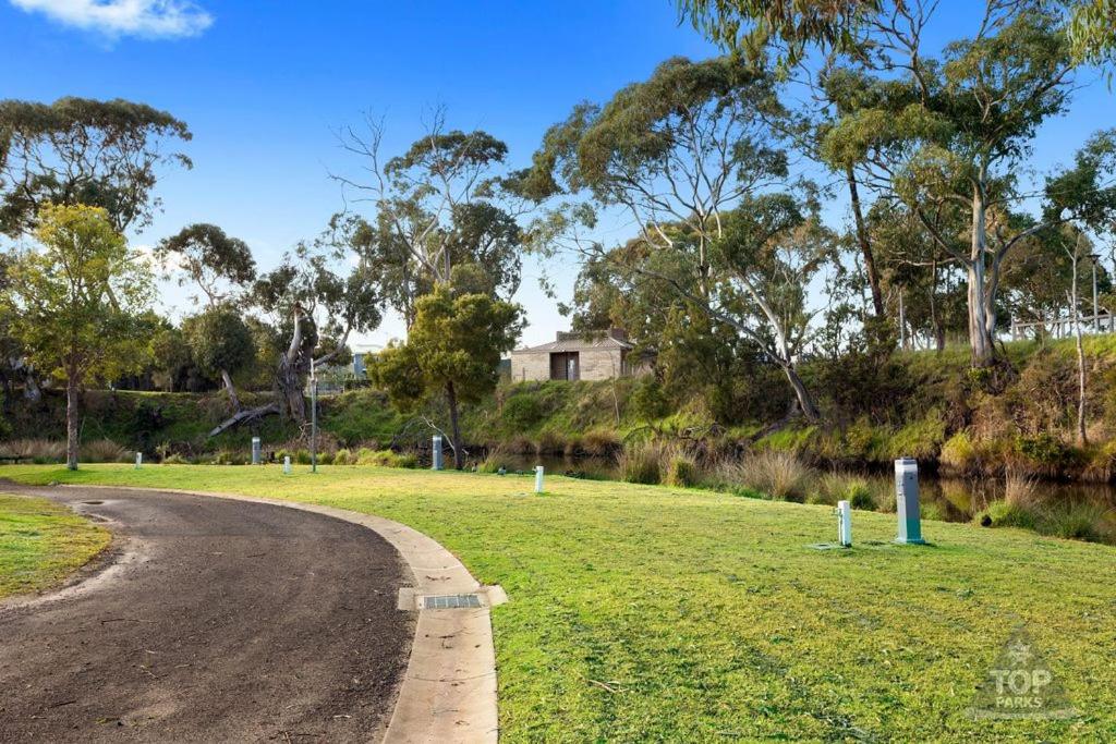 Lorne Foreshore Caravan Park photo 4