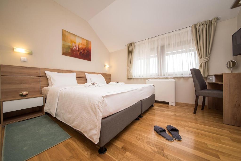 Hotel Mons photo 3