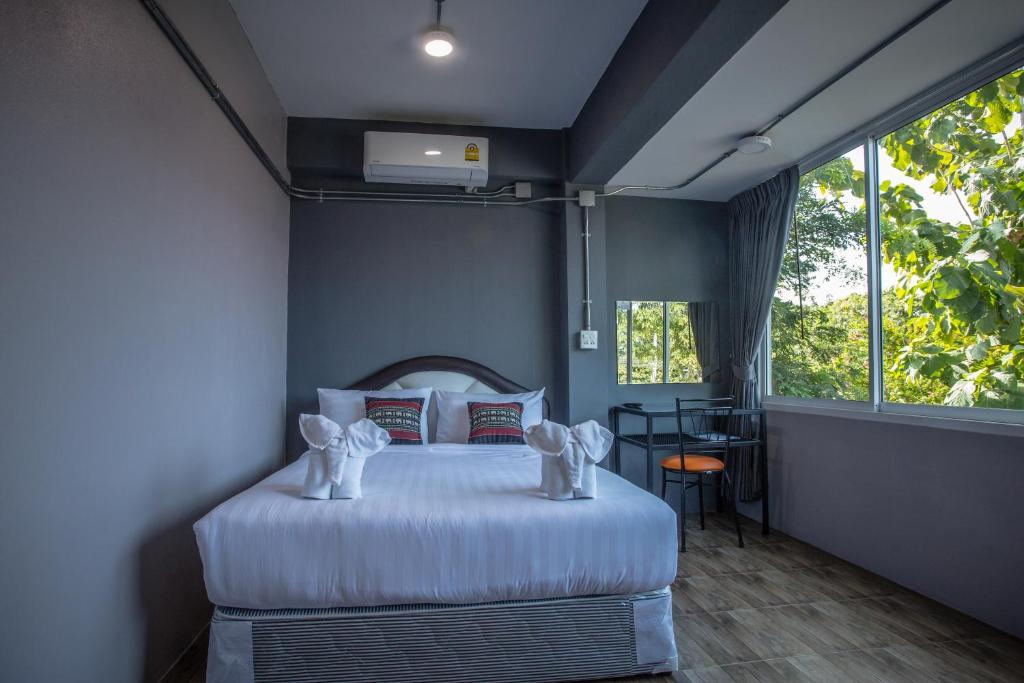 Baan Chang Hotel & Coffee House photo 3