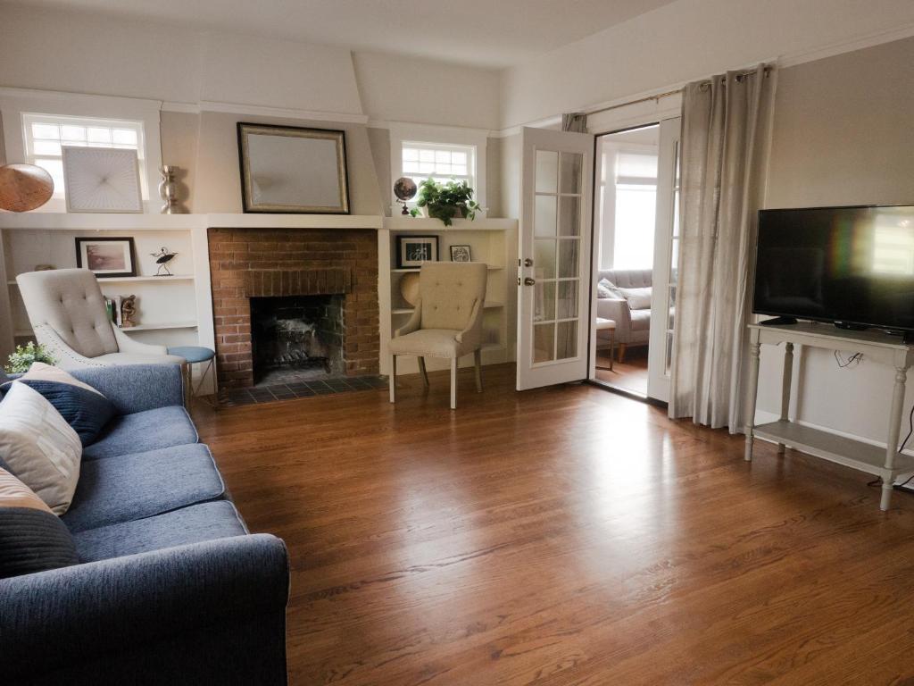 Spacious, Sunny House in Berkeley/Oakland Rockridge photo 1