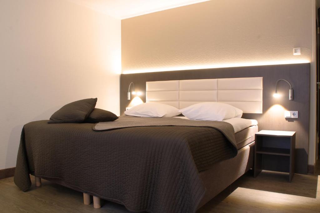 Двухместный (Номер Делюкс с кроватью размера «king-size»), Avenue Hotel