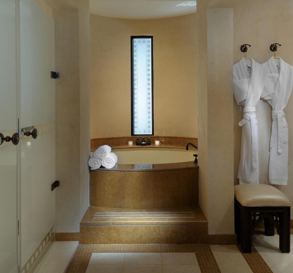 Двухместный (Номер Делюкс с садом), Курортный отель Anantara Qasr al Sarab Desert Resort