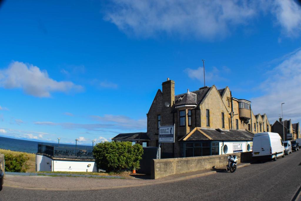 GOLF View Hotel & Macintosh Restaurant photo 1