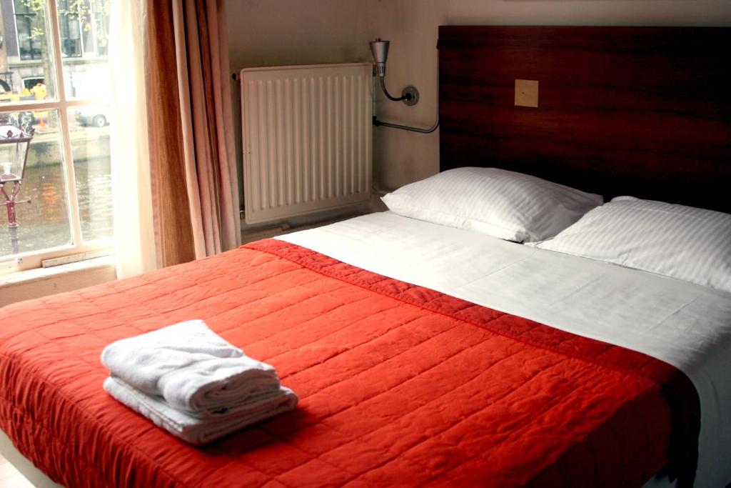 Одноместный (Одноместный номер с общими удобствами), Hostel The Veteran