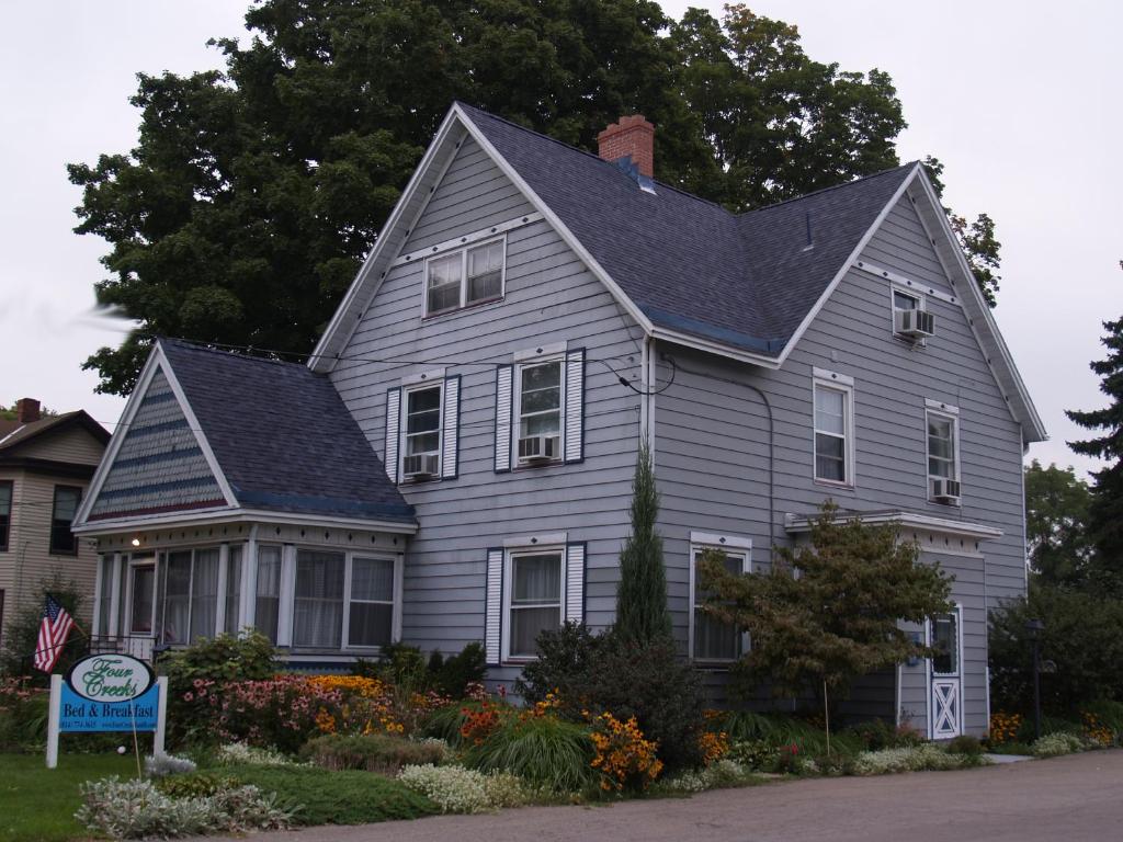 Four Creeks Bed & Breakfast image