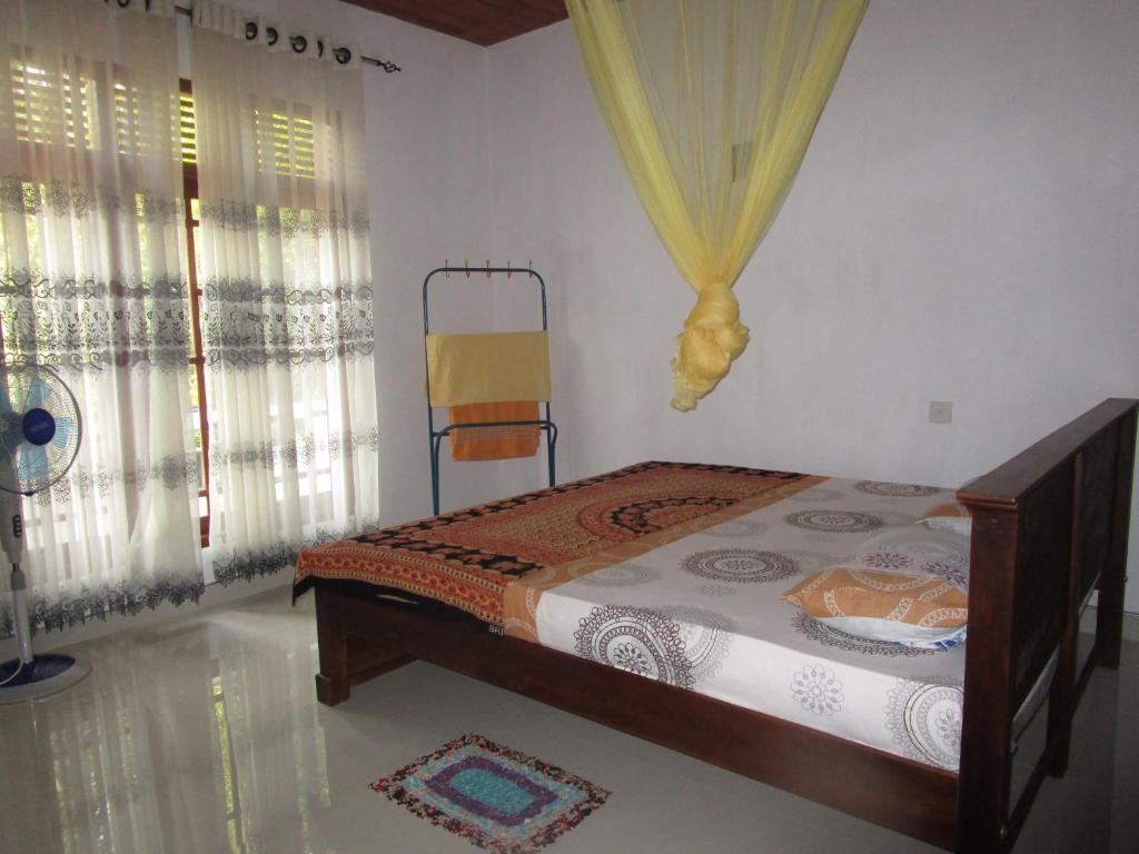 Maneesha Guest House - Tap to explore photos