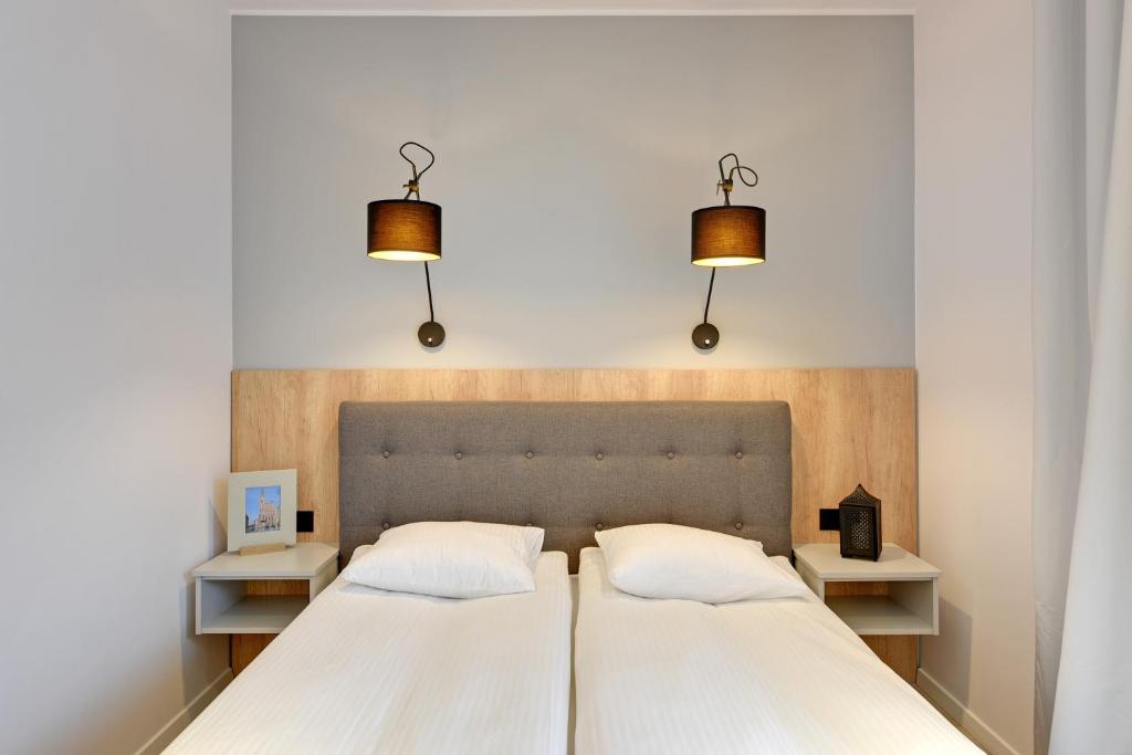 Апартаменты (Апартаменты-студио без парковки), Apartamenty Apartinfo Chmielna Park