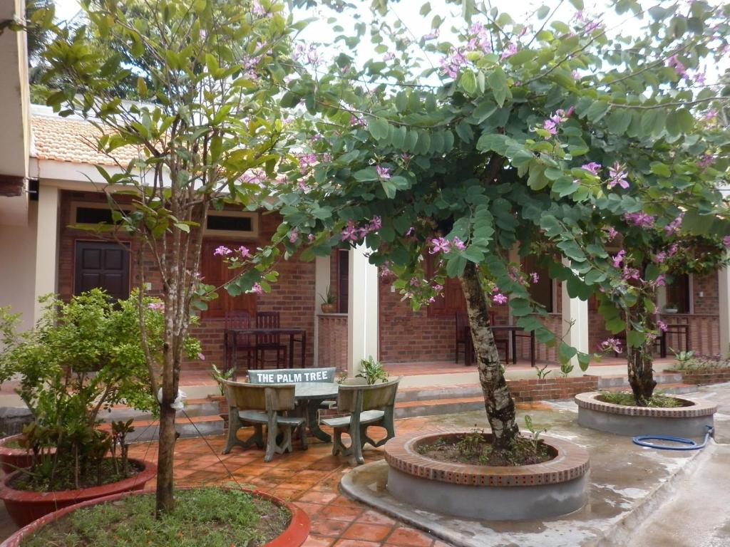 The Palm Tree Guesthouse