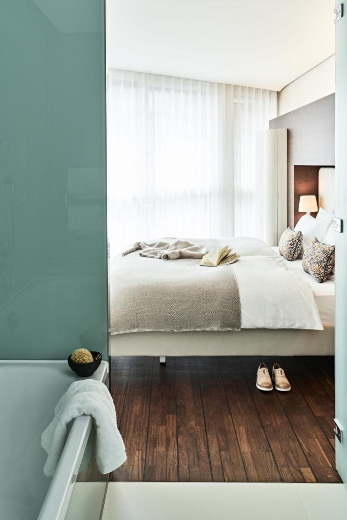Двухместный (Представительский двухместный номер с 1 кроватью), SIDE Design Hotel Hamburg