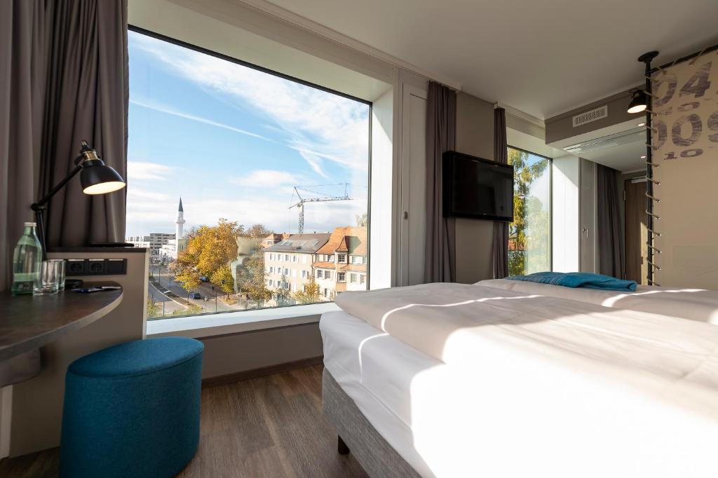 Двухместный (Стандартный двухместный номер с 1 кроватью), HARBR. hotel Konstanz