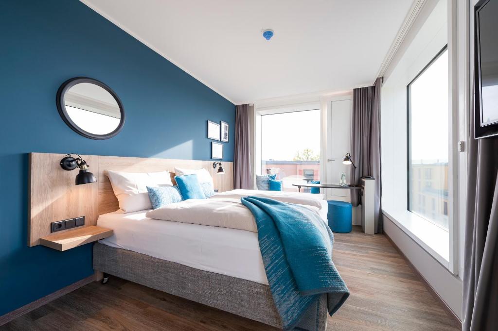 Двухместный (Стандартный двухместный номер с 1 кроватью), HARBR. hotel Konstanz