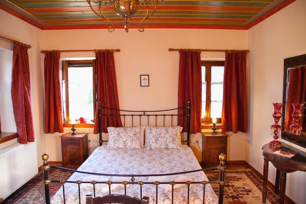 Hotel Machalas photo 3